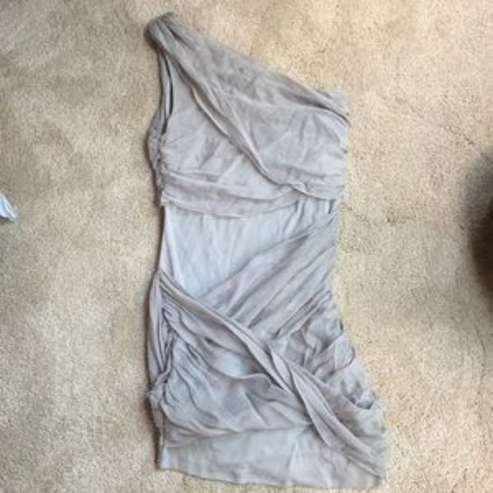 GUC $440 Alice + Olivia Goddess Coctail dress XS